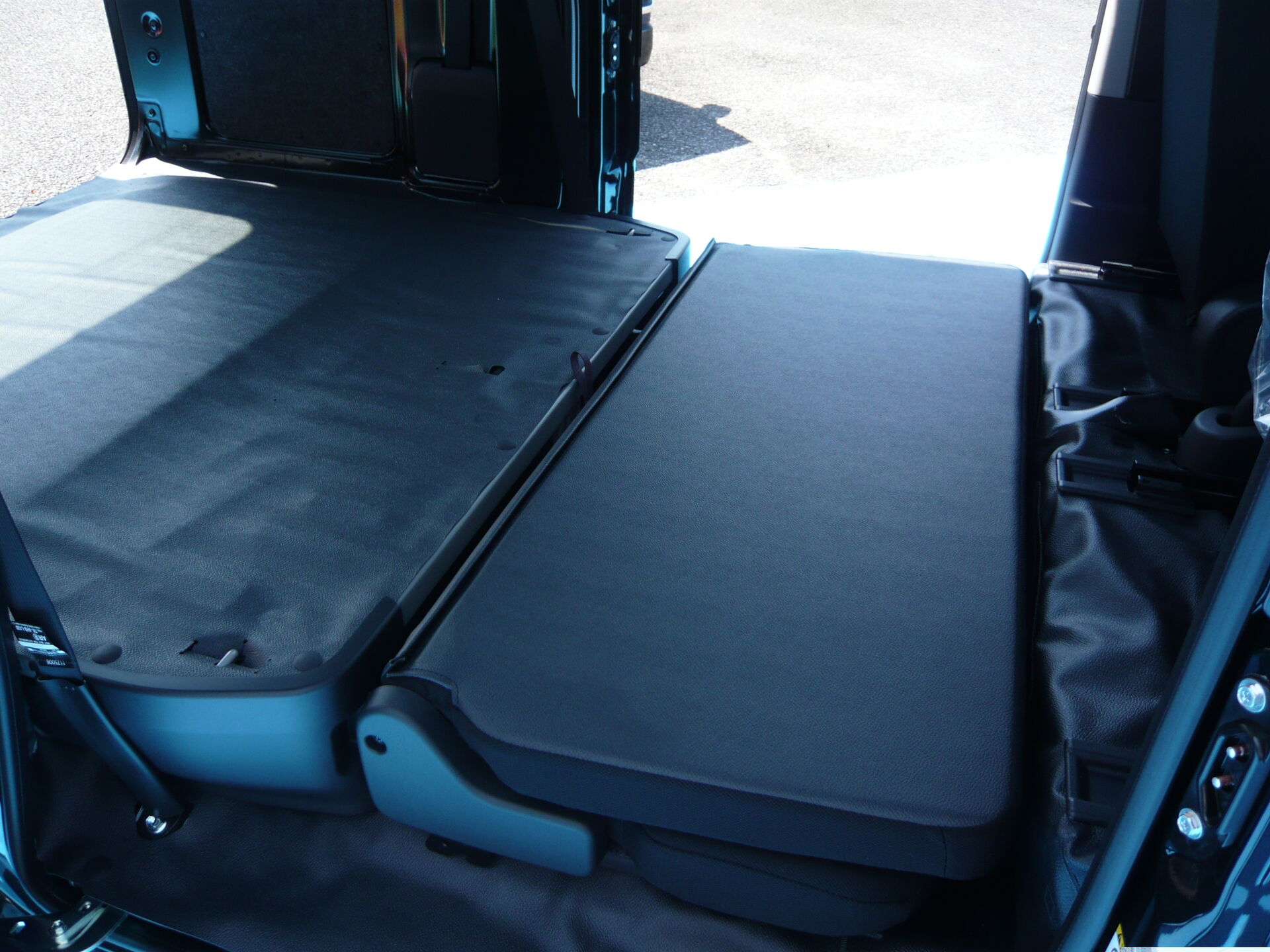 新規入庫！届出済未使用車のハイゼットカーゴのお知らせ♪♪